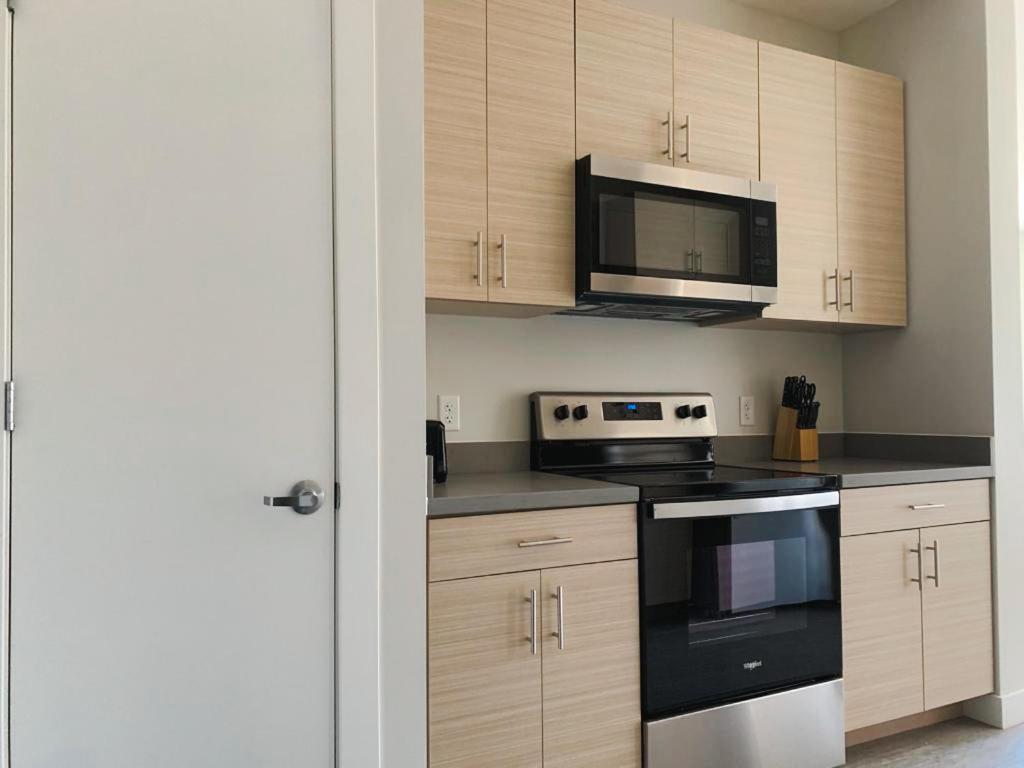 Sleepover Studio Apartments Des Moines Exterior foto